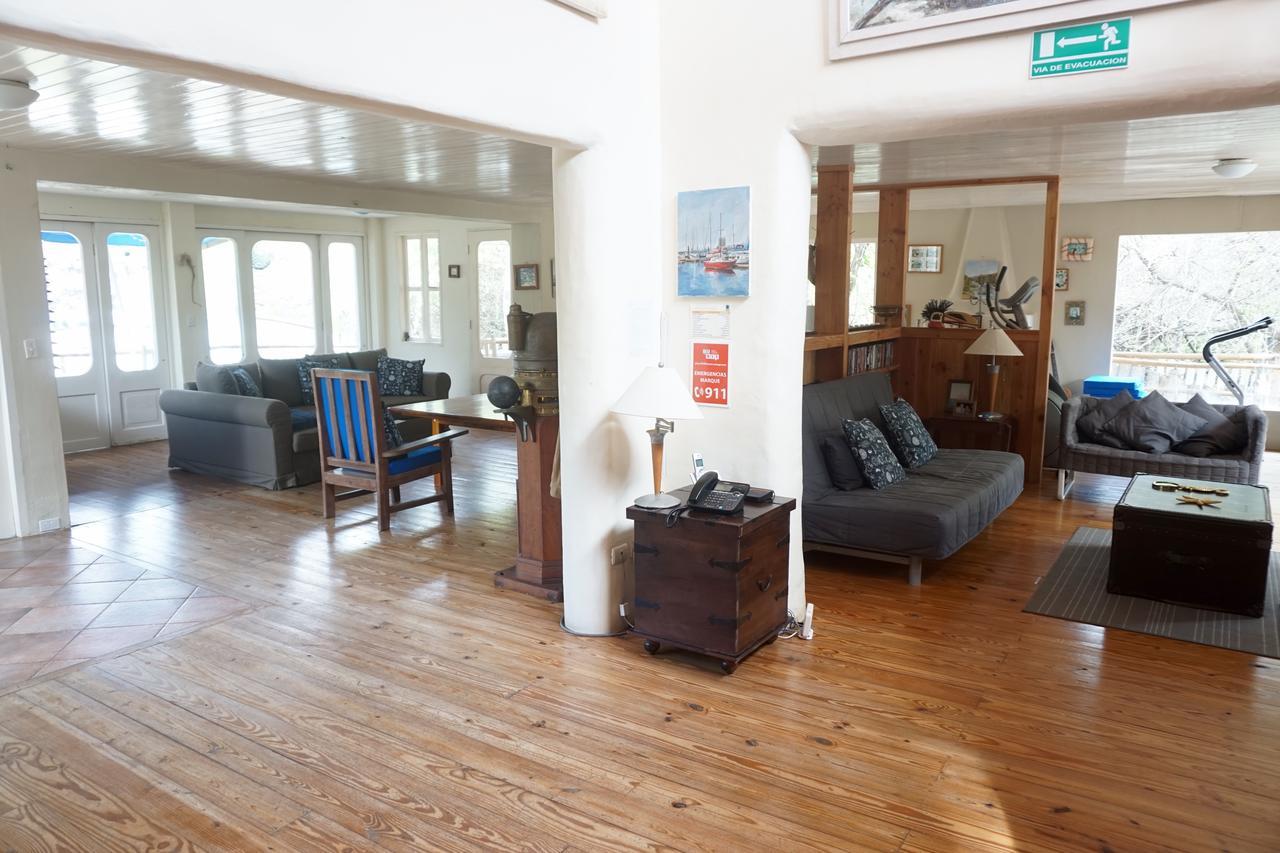 Casa Kubler Bed & Breakfast Puerto Ayora  Dış mekan fotoğraf