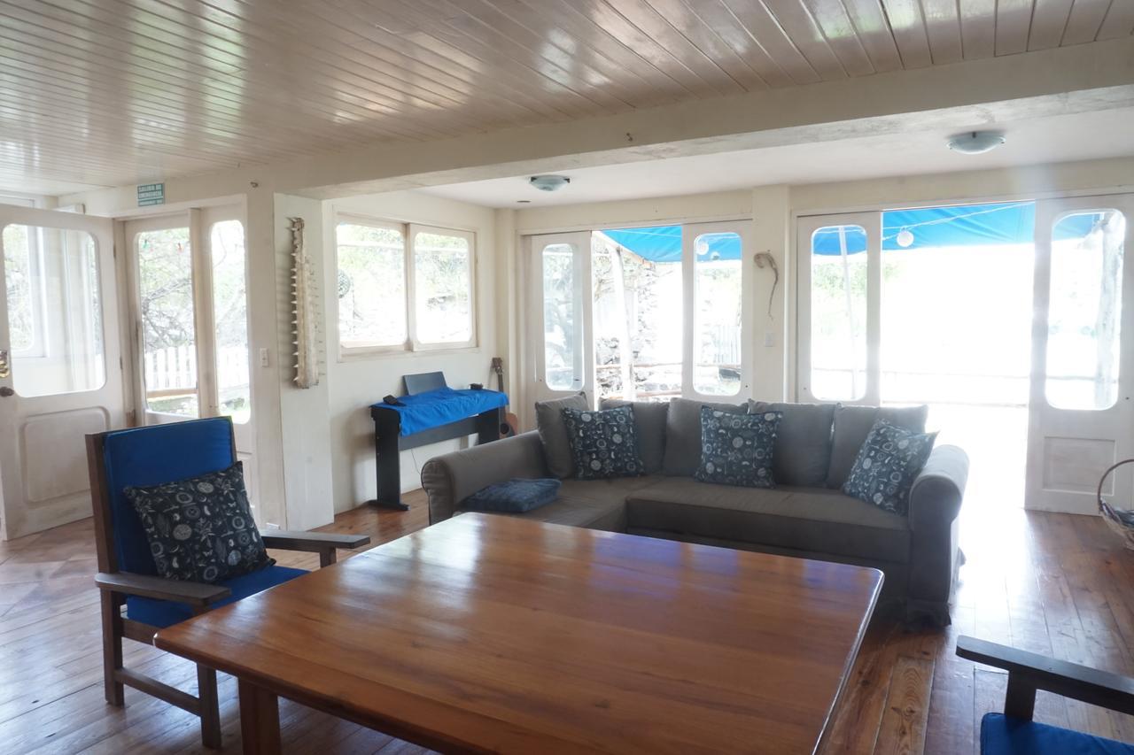 Casa Kubler Bed & Breakfast Puerto Ayora  Dış mekan fotoğraf